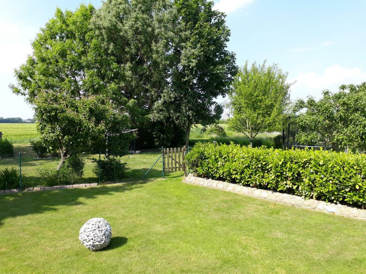 Ostseeferien In Lichtenhagen-Dorf Ferienwohnung Elmenhorst/Lichtenhagen المظهر الخارجي الصورة